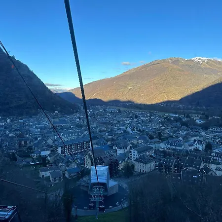 Sacaron24, T2 Bis, Centre Luchon, Wifi, Parking Lägenhet