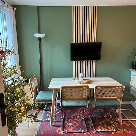 Sacaron24, T2 Bis, Centre Luchon, Wifi, Parking Lägenhet Bagnères-de-Luchon